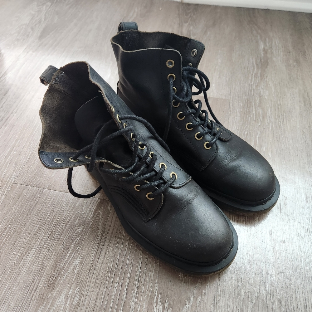 Dr martens boots